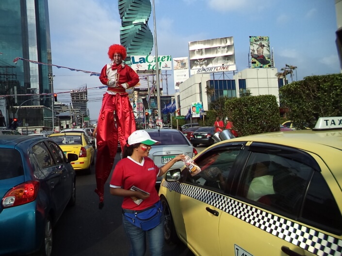 BTL Snickers Panama Activaciones y mercadeo